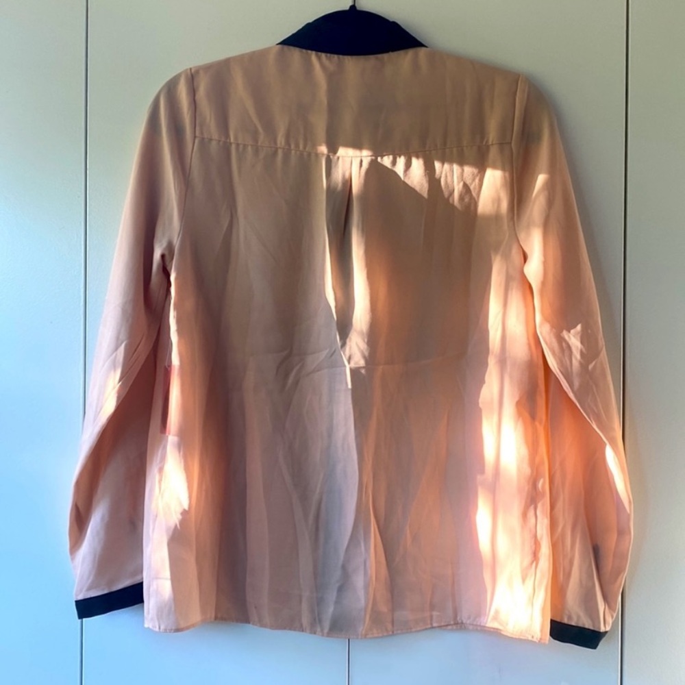 BUNDLE of THREE Blouses - NWT/Great Condition - Picture 5 of 7